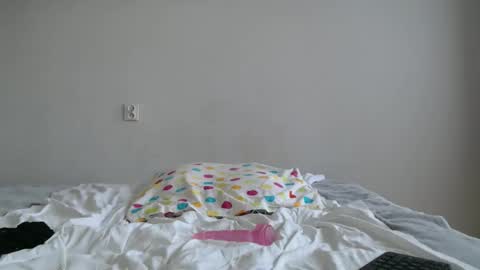 Snapshot of 5dreamer chatting on 12.03.25 5dreamer online show from 12.03.25