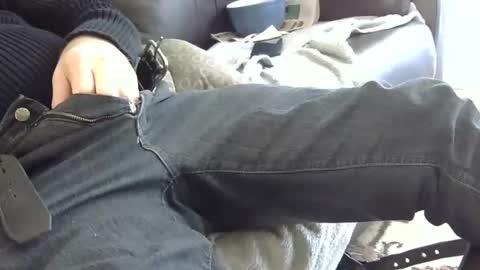 Snapshot of 66bear chatting on 02.14.25 66bear online show from 02.14.25