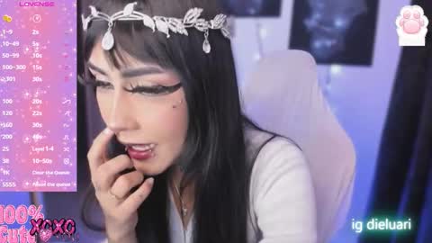 Snapshot of 66luci_fer6_ chatting on 11.13.25 luarii online show from 11.13.25