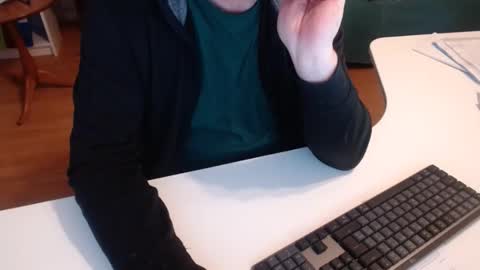 Snapshot of 69pifpaf chatting on 01.21.25 69pifpaf online show from 01.21.25