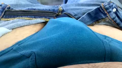 Snapshot of 6inchboytoy chatting on 11.13.25 6inchboytoy online show from 11.13.25