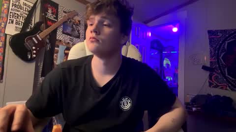 Snapshot of 710lemonade420 chatting on 02.03.25 lemonade online show from 02.03.25