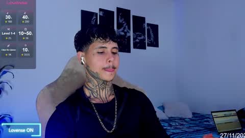 Snapshot of 777_stefantransmen chatting on 11.27.25 Stefan online show from 11.27.25