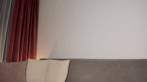 Anna online show from 11.10.25