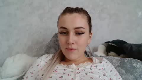 7melania online show from 10.01.25