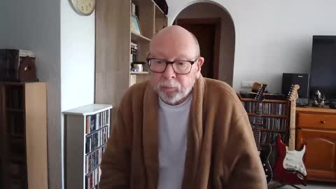 Snapshot of 7thsojourn chatting on 03.01.25 Papi online show from 03.01.25