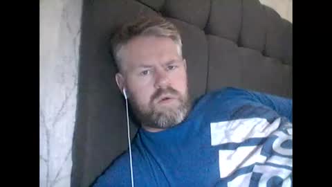 81jonnyx online show from 02.20.25