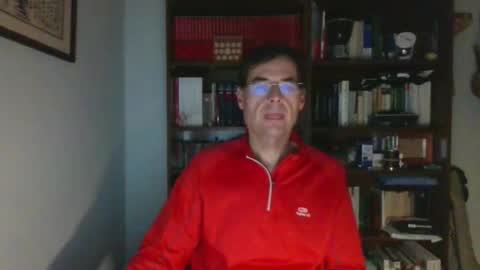 8age online show from 12.04.24