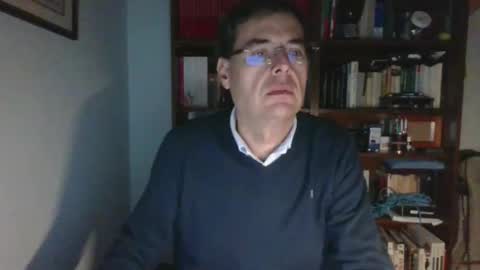 8age online show from 01.21.25