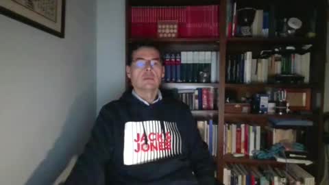 8age online show from 02.02.25