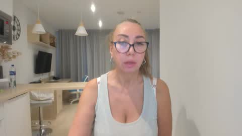 8ciara online show from 11.26.25