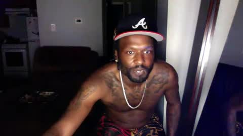 Snapshot of 8double1trouble6 chatting on 10.05.25 NoFaceNoCase online show from 10.05.25