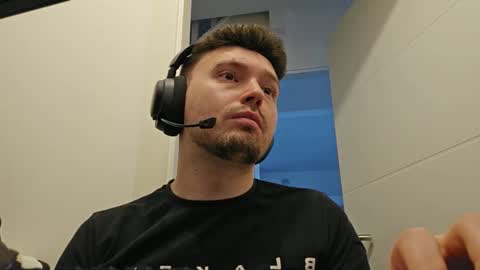 8inchdude93 online show from 10.01.25