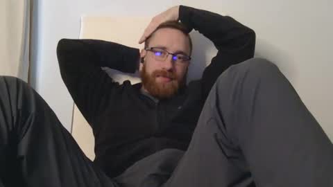 8InchesAndSomeHoles online show from 02.12.26