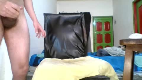 Snapshot of 8inchesedger chatting on 03.29.26 8inchesedger online show from 03.29.26