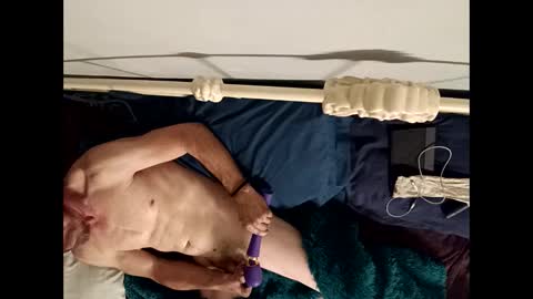 8intenn online show from 02.20.26