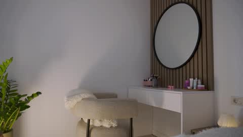 8selene online show from 03.25.26