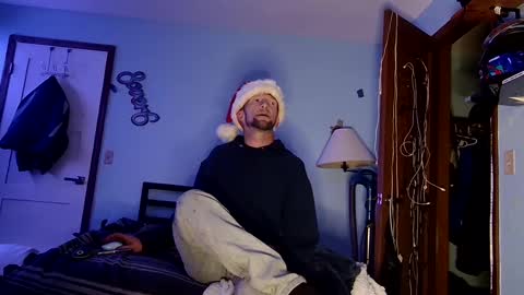 8over6 online show from 12.25.24