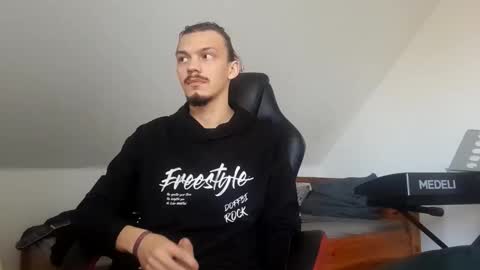 Alex online show from 10.20.25