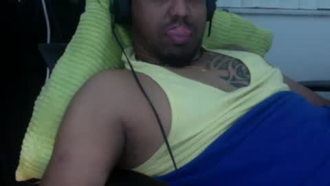 Snapshot of 9inchhammer chatting on 02.19.25 9inchhammer online show from 02.19.25