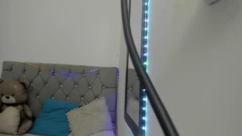 DERECK online show from 02.17.26