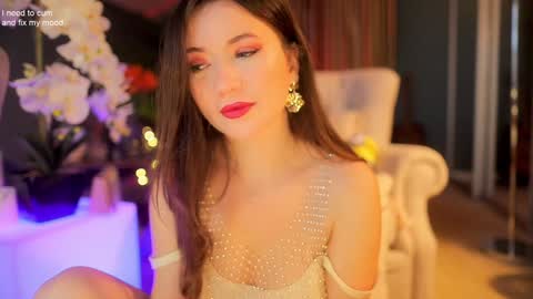 Sophia  online show from 12.05.25