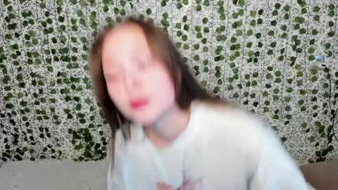 EMILY AND  MARCUS online show from 02.11.25