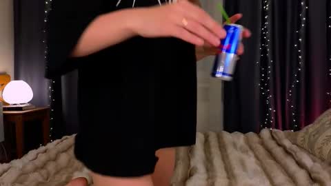 Willow online show from 02.04.26