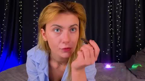 Willow online show from 03.30.26