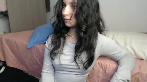 Snapshot of _abrill_20 chatting on 11.10.25 _abrill_20 online show from 11.10.25