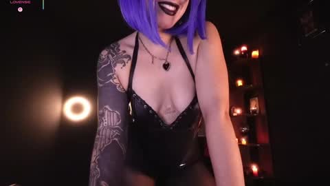 Miss Alice  My internet sucks these days see you soon online show from 05.19.26