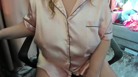 lisa online show from 04.05.26