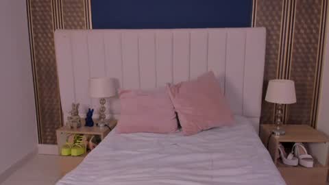 ngela  online show from 01.07.25