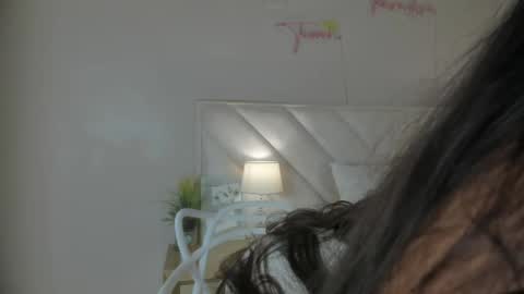 ngela  online show from 05.25.26
