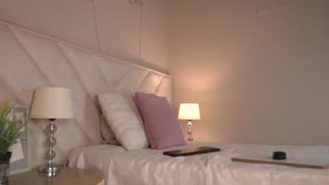 ngela  online show from 07.02.26