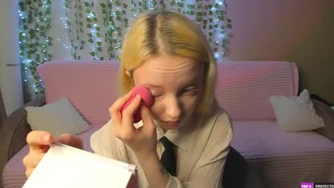 Emily online show from 04.19.26