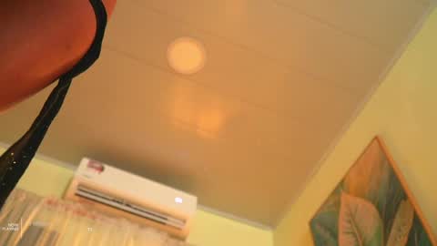 Angie -  online show from 04.19.26