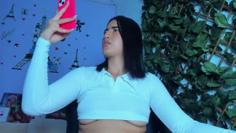 Snapshot of _angelnaugthy_ chatting on 12.12.24 ANGEL online show from 12.12.24