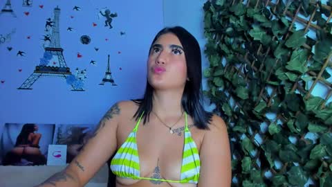 Snapshot of _angelnaugthy_ chatting on 12.27.24 ANGEL online show from 12.27.24