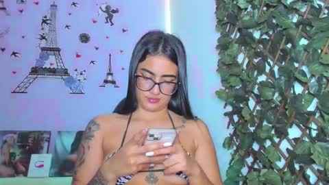 Snapshot of _angelnaugthy_ chatting on 03.12.25 ANGEL online show from 03.12.25