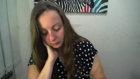 Snapshot of _annabelle_lee chatting on 07.28.26 Anna online show from 07.28.26
