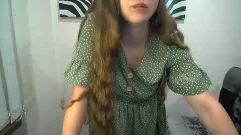 Snapshot of _annabelle_lee chatting on 08.02.26 Anna online show from 08.02.26