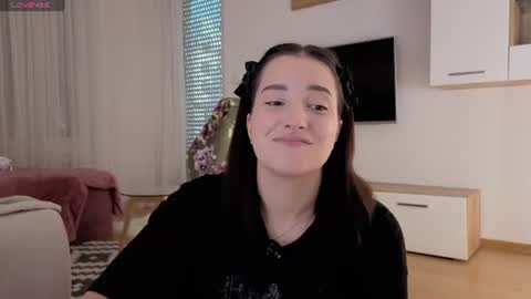 Snapshot of _annieone chatting on 07.17.26 Anna online show from 07.17.26