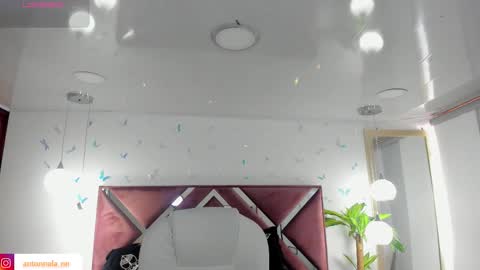 Snapshot of _antonnela_ chatting on 02.05.26 antonnela online show from 02.05.26