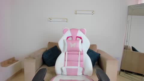 Snapshot of _april_smith_ chatting on 02.06.26 online show from 02.06.26