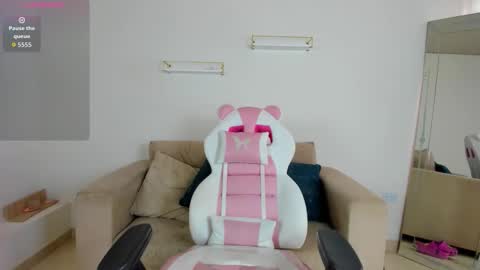 Snapshot of _april_smith_ chatting on 02.16.26 online show from 02.16.26