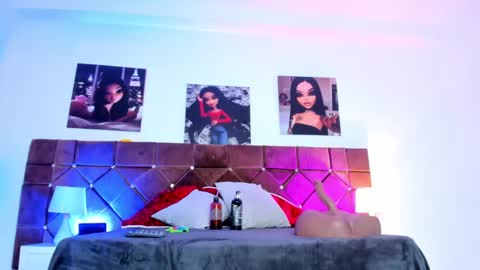 Ariana  online show from 02.11.25