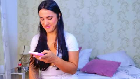 Queen Cruz online show from 02.19.26