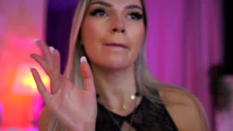 Arielle online show from 01.05.26