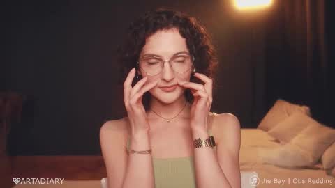 Snapshot of _arta_ chatting on 11.06.25 ARTA online show from 11.06.25